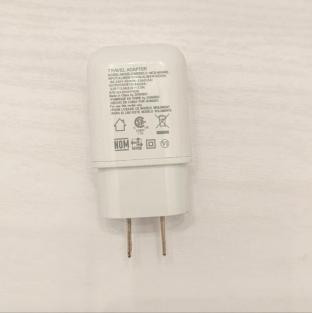 Genuine LG Travel Adapter - White